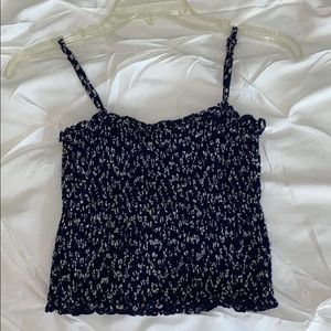 Cute brandy Melville crop top!